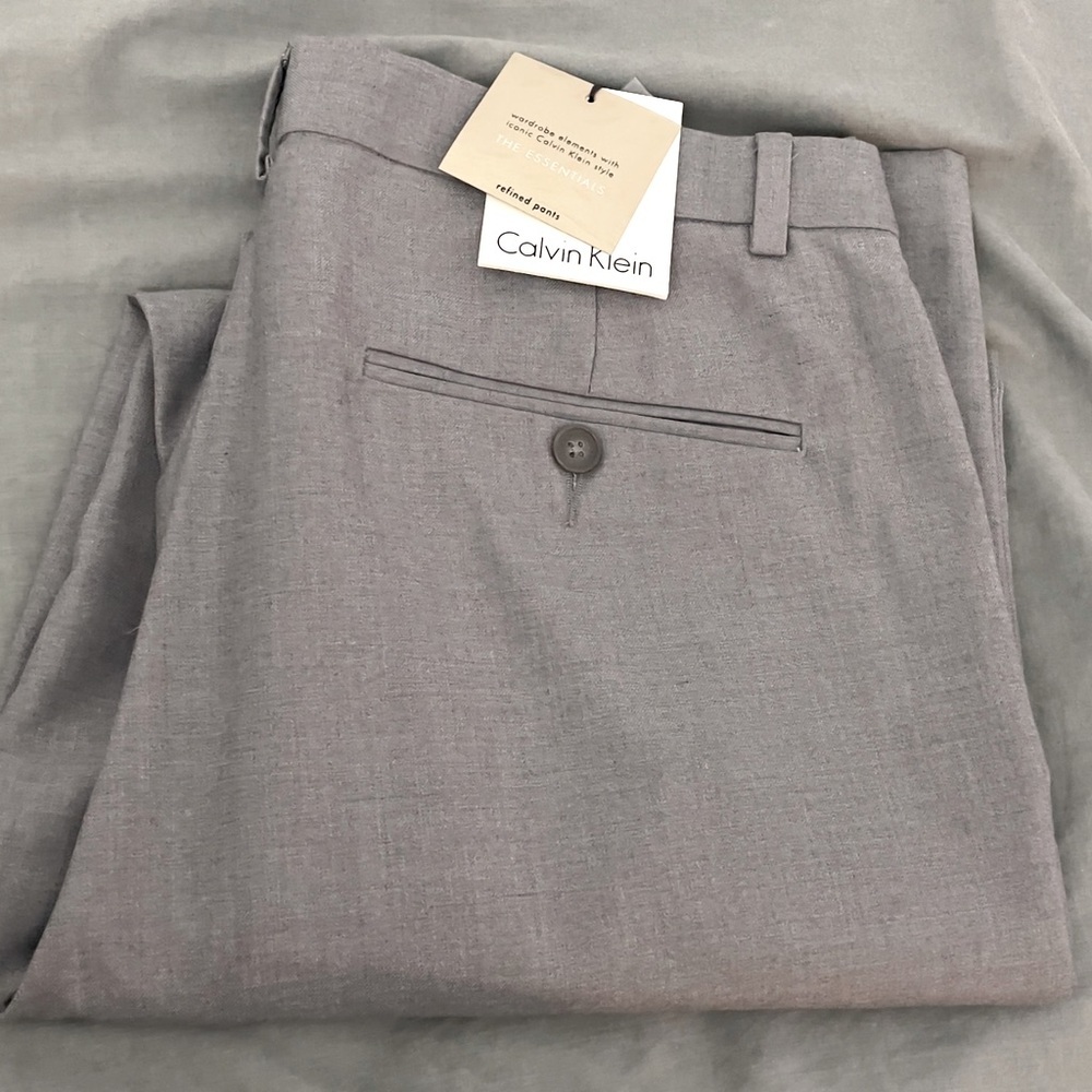 BRAND NEW Unisex Calvin Klein The Essentials Refined Pants 31W x 29L